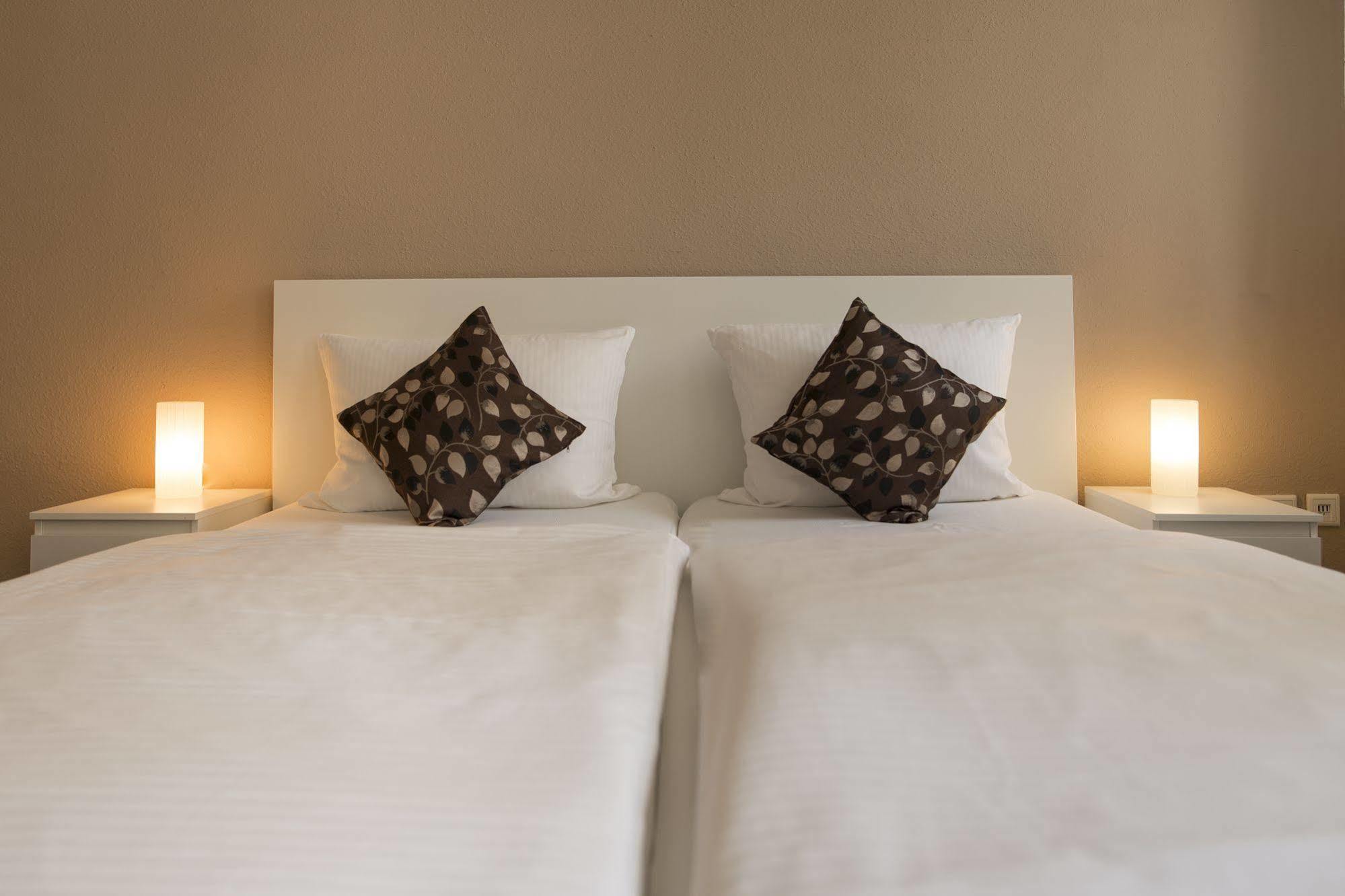 Altstadthotel Фюрт Екстер'єр фото